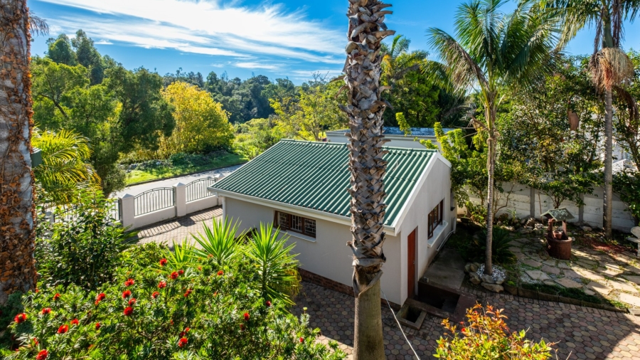 5 Bedroom Property for Sale in Denver Park Western Cape